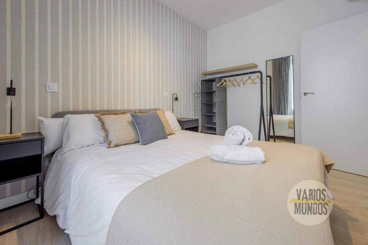 Spacious New Apartment Para 7 En La Plaza De Tirso De Molina Madrid Exteriér fotografie