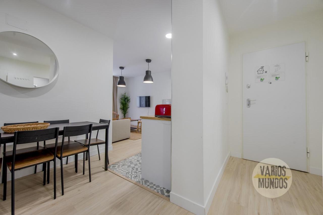 Spacious New Apartment Para 7 En La Plaza De Tirso De Molina Madrid Exteriér fotografie
