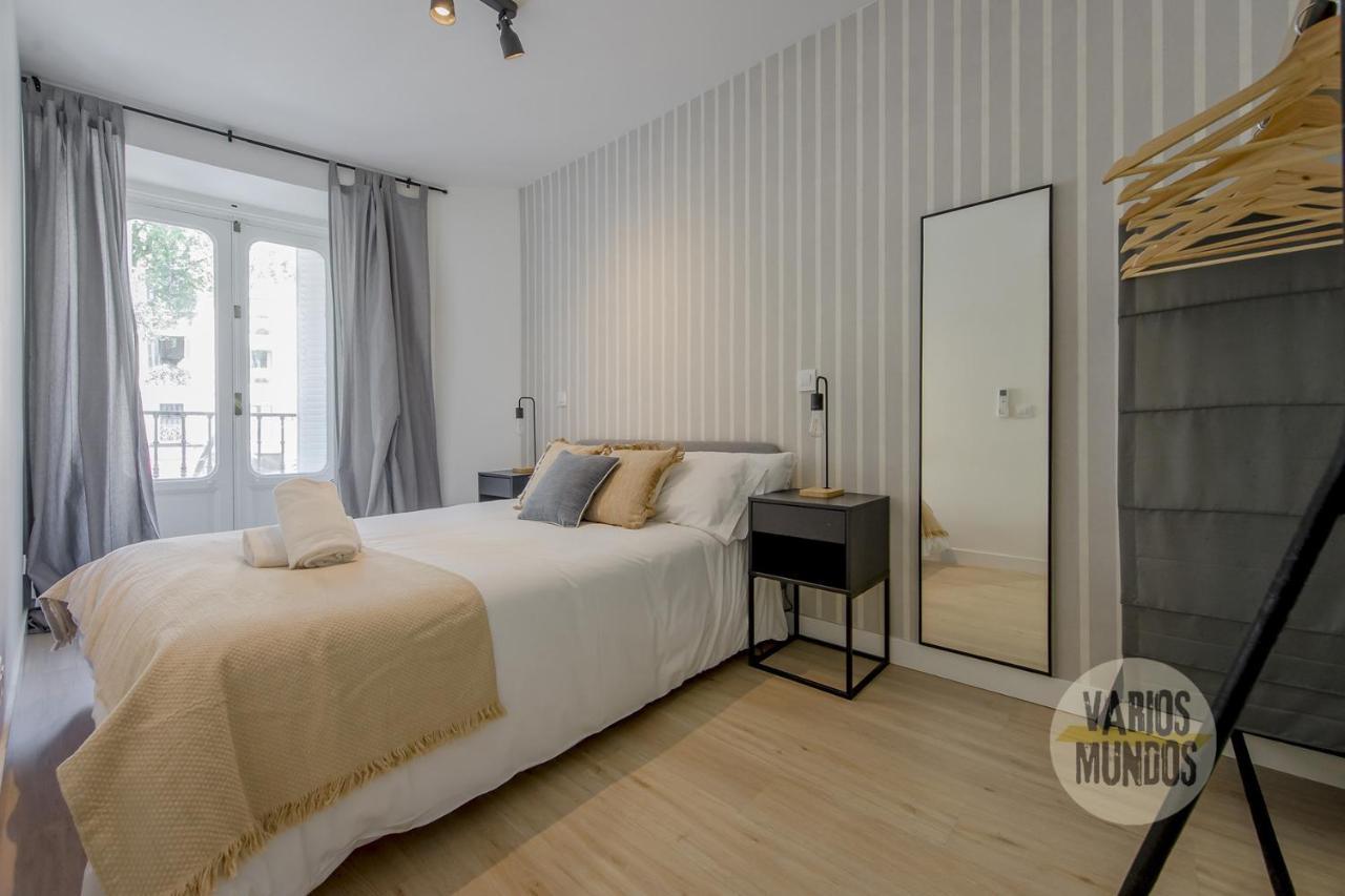 Spacious New Apartment Para 7 En La Plaza De Tirso De Molina Madrid Exteriér fotografie
