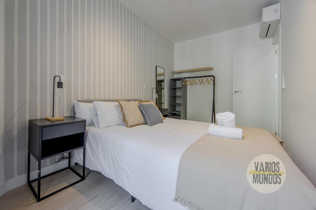 Spacious New Apartment Para 7 En La Plaza De Tirso De Molina Madrid Exteriér fotografie